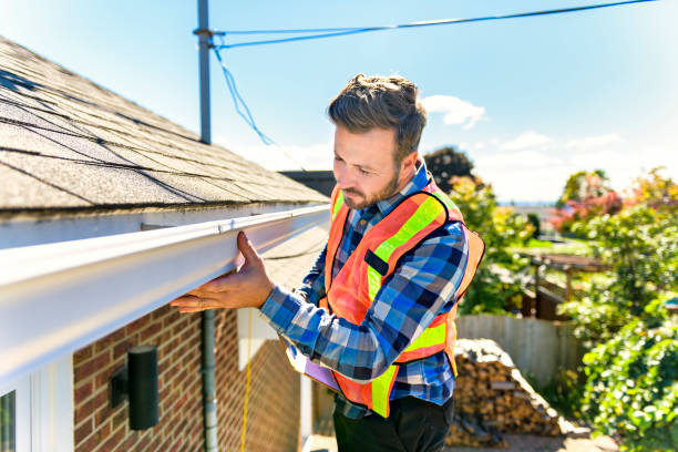 Best Roof Maintenance and Cleaning  in College Place, WA